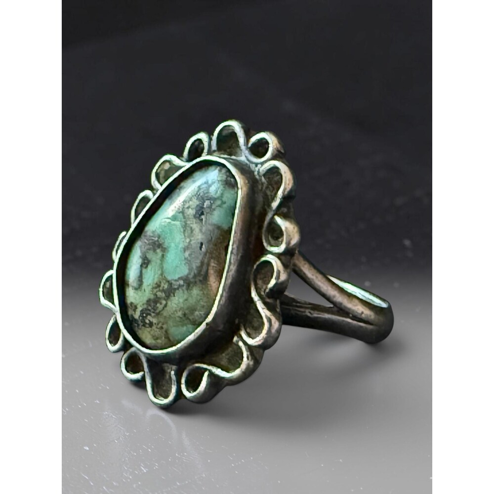 Vintage Sterling Silver Turquoise Ring Size 7 Boho Southwestern Statement